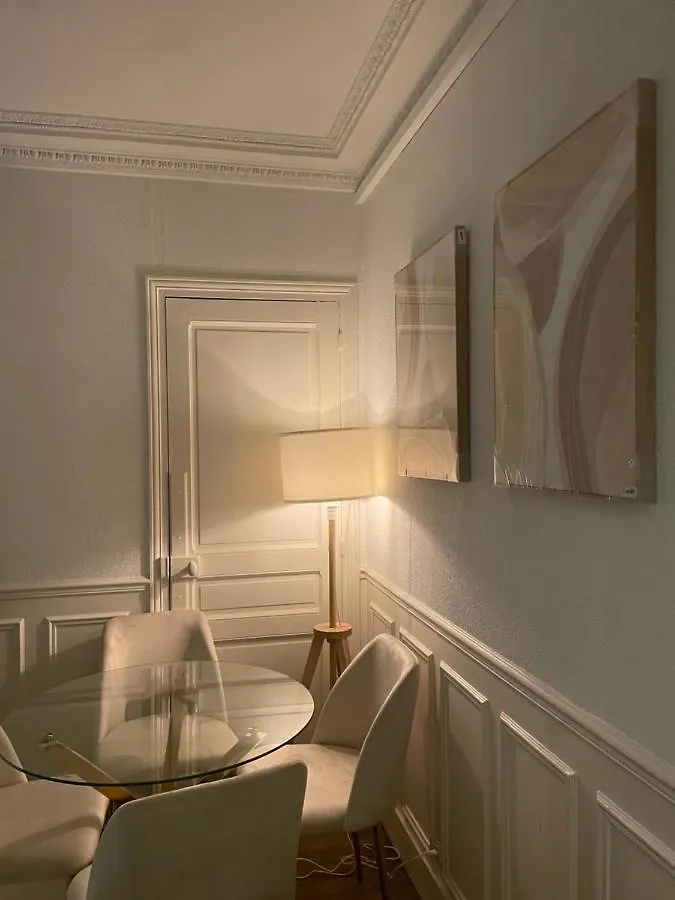 Apartment Maison Royale Bercy *